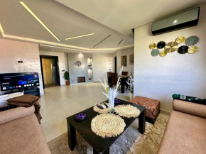 Premium village oasis con 5 piscine e giardini